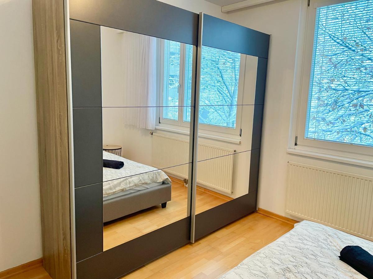 Апартаменты 90 M2 Maisonette With Free Parking Вена Экстерьер фото