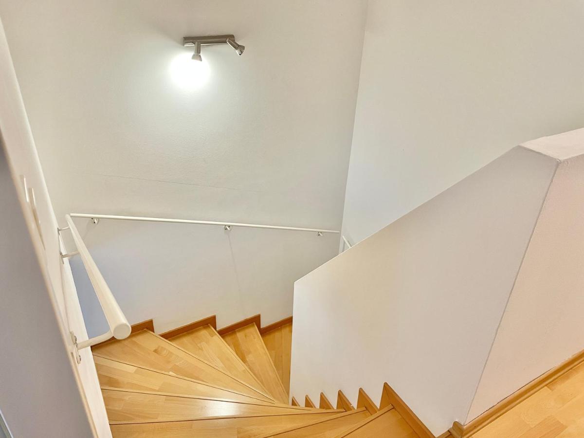 Апартаменты 90 M2 Maisonette With Free Parking Вена Экстерьер фото